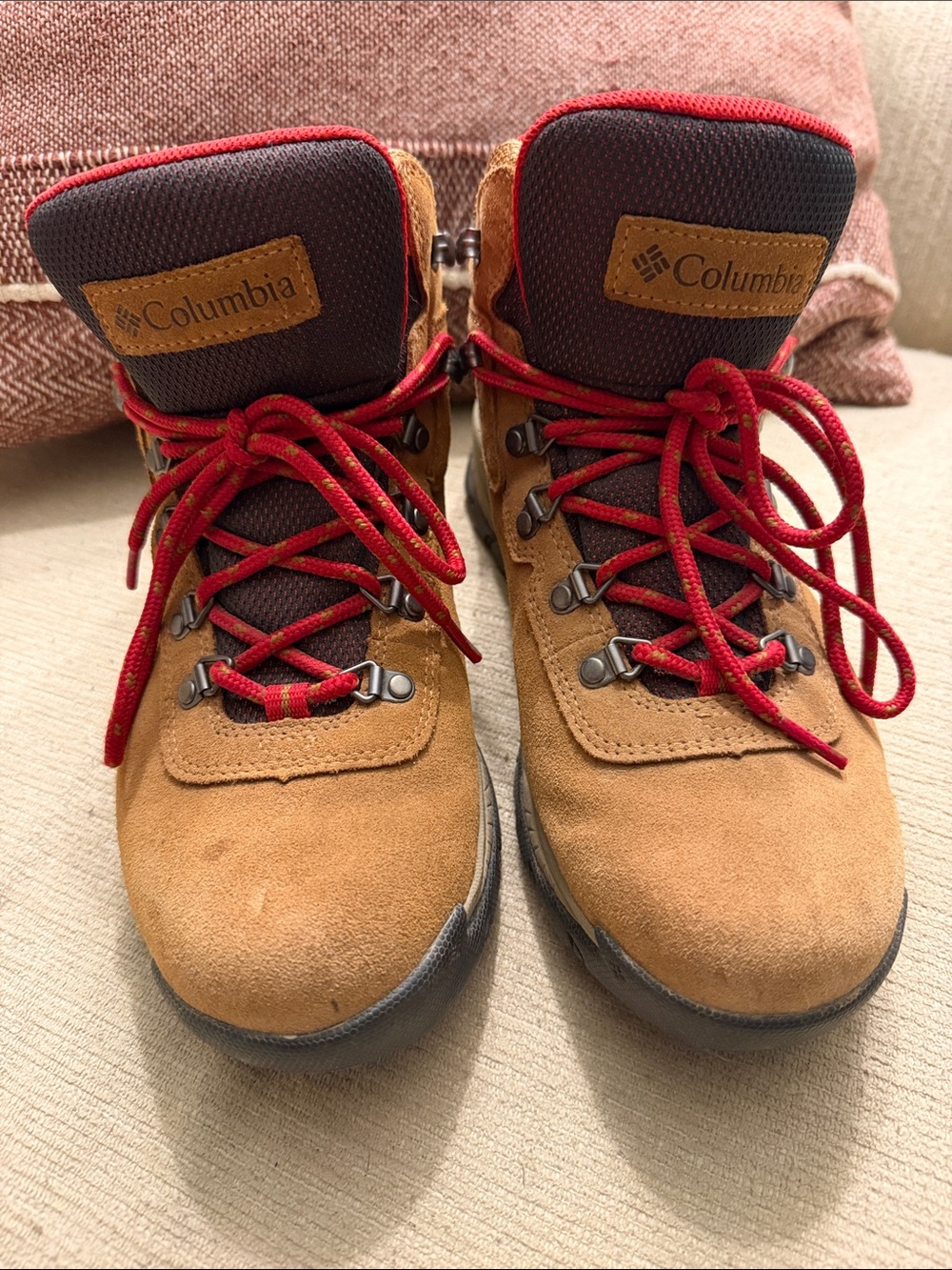 Columbia Tan Suede Hiking Boots with Red Laces
